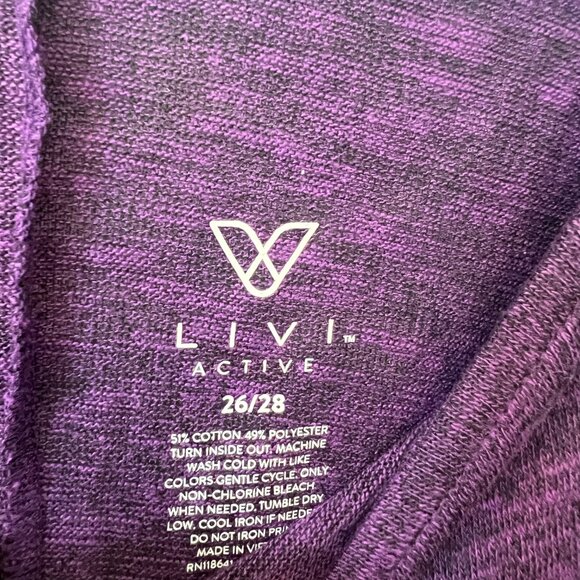 Livi Active “Let’s Meet at the Barre” Long Sleeve Top – Size 26/28 – New with Ta - Picture 2 of 3